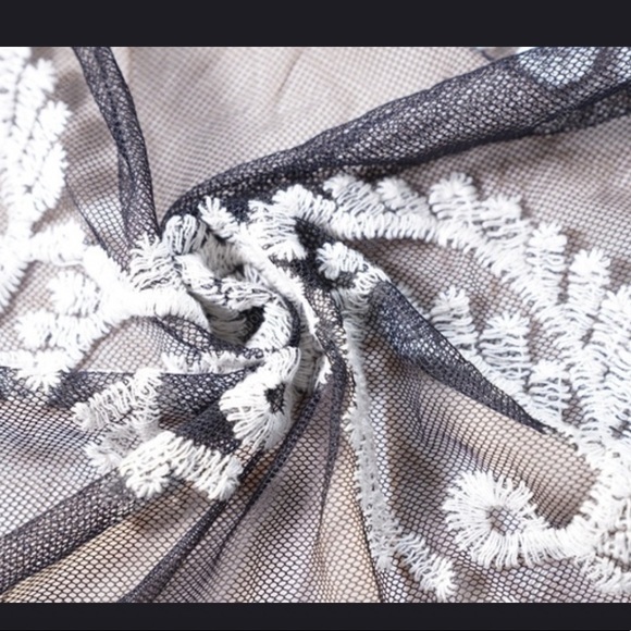 Mochatini Knit Mesh Beach Cover Up - Picture 4 of 7